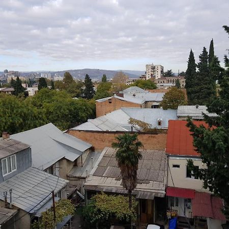Irakli'S Rooms Tbilisi Bagian luar foto