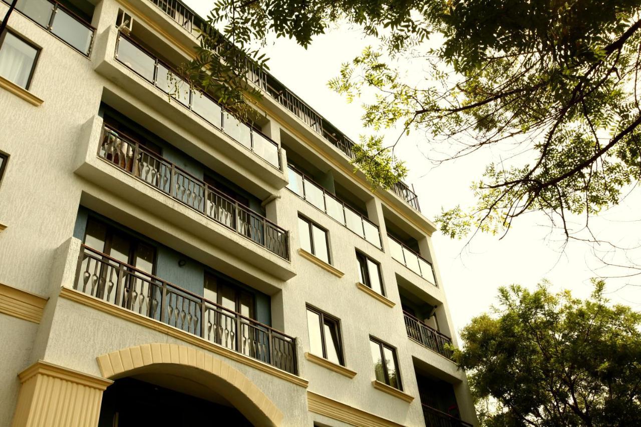 Irakli'S Rooms Tbilisi Bagian luar foto
