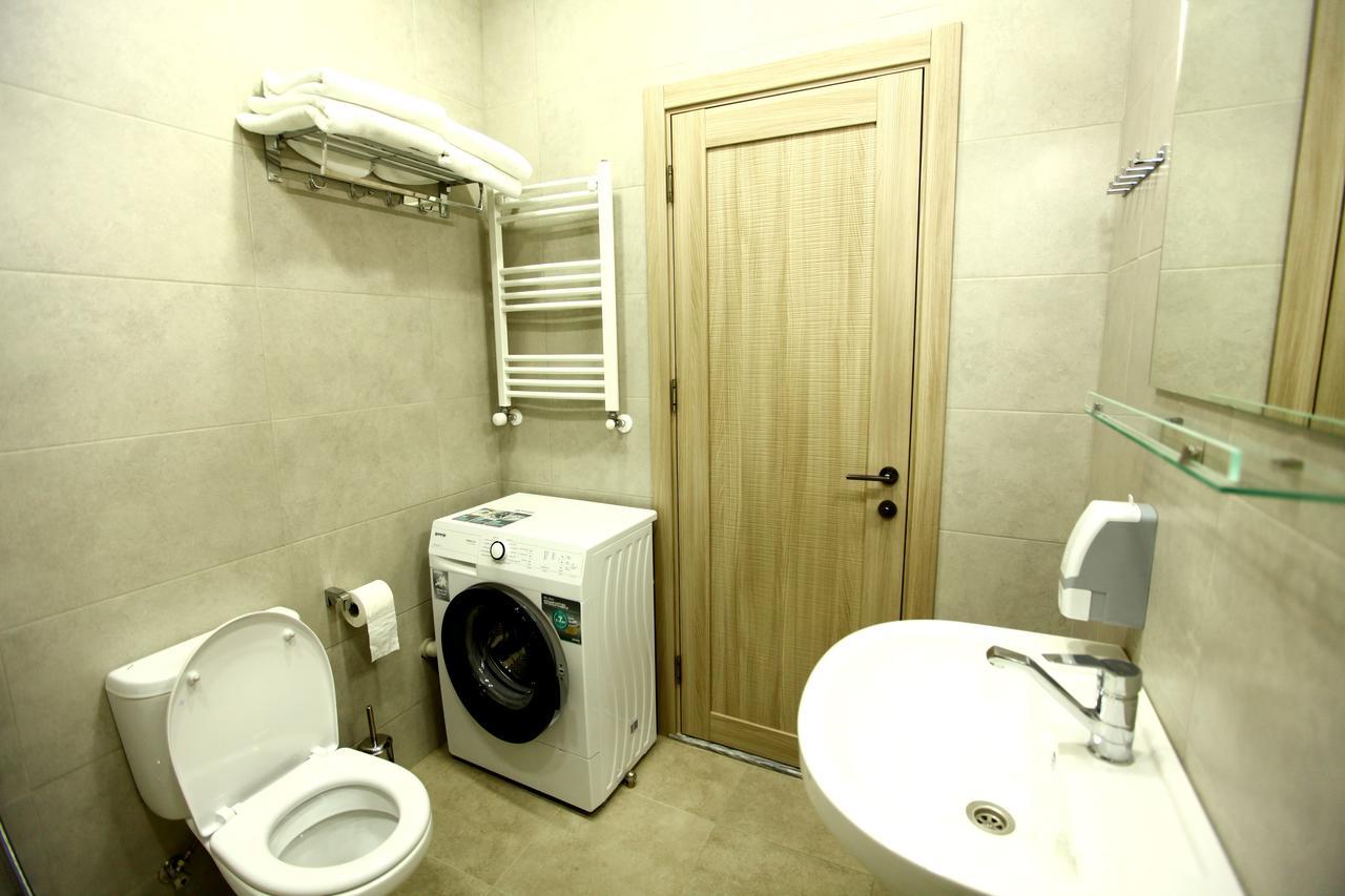 Irakli'S Rooms Tbilisi Bagian luar foto